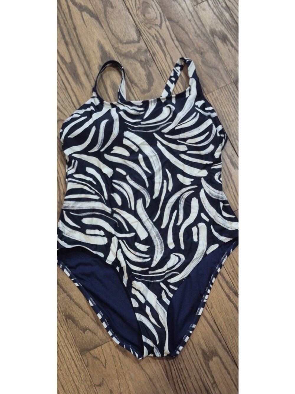 NWT. Hurley Ladies' One-Piece UPF 50+ 4-Way Stretch Swimsuit Blue Size XXL